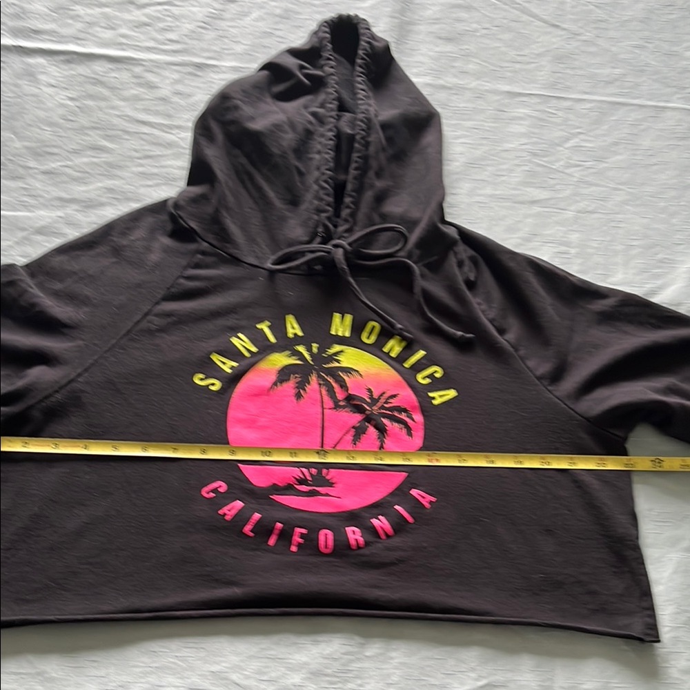 Santa Monica California Black Hoodie with Pink And Green Graphic Size Large - Picture 5 of 6